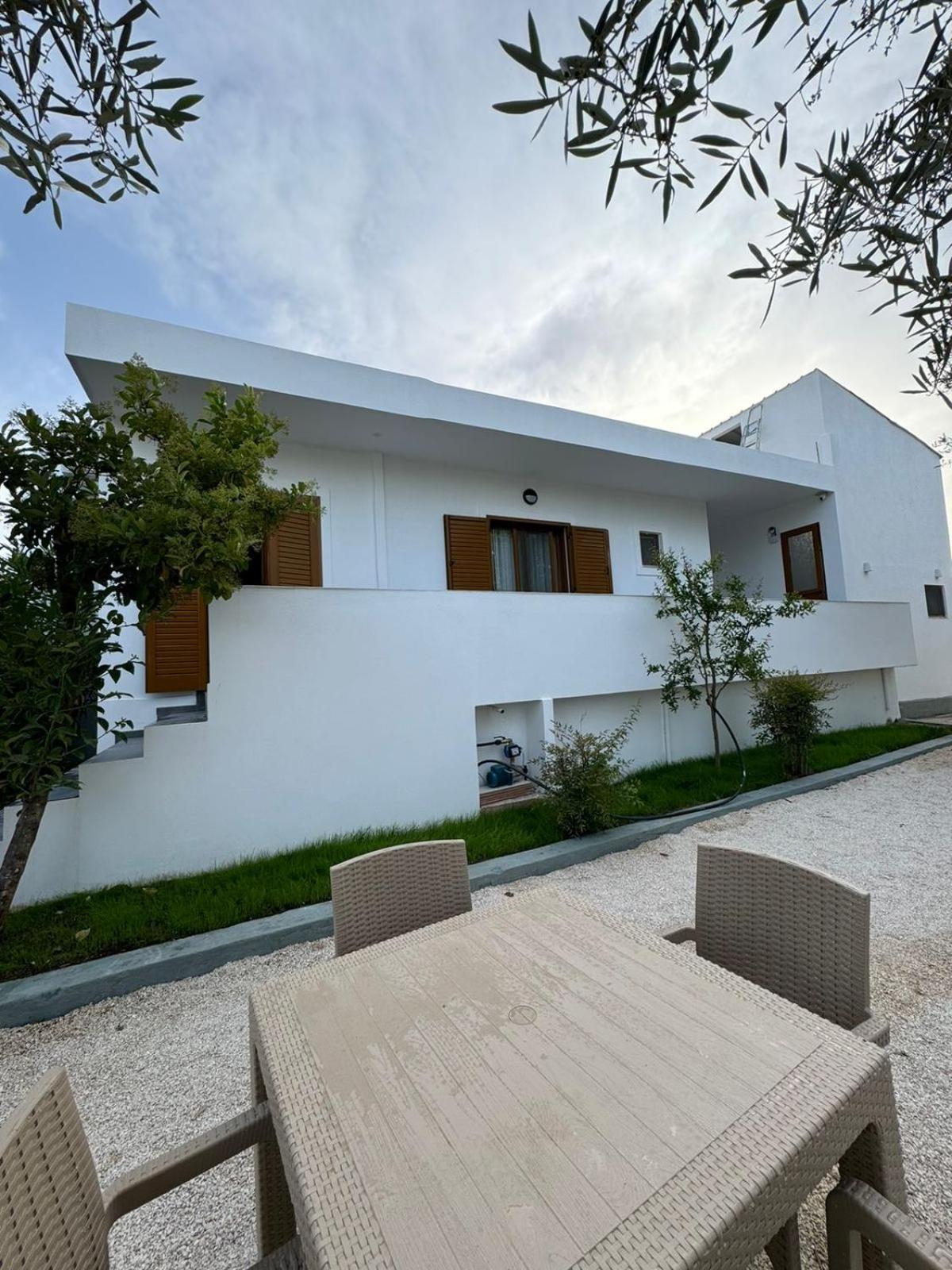 Vila Golden Sand Ksamil Exterior photo