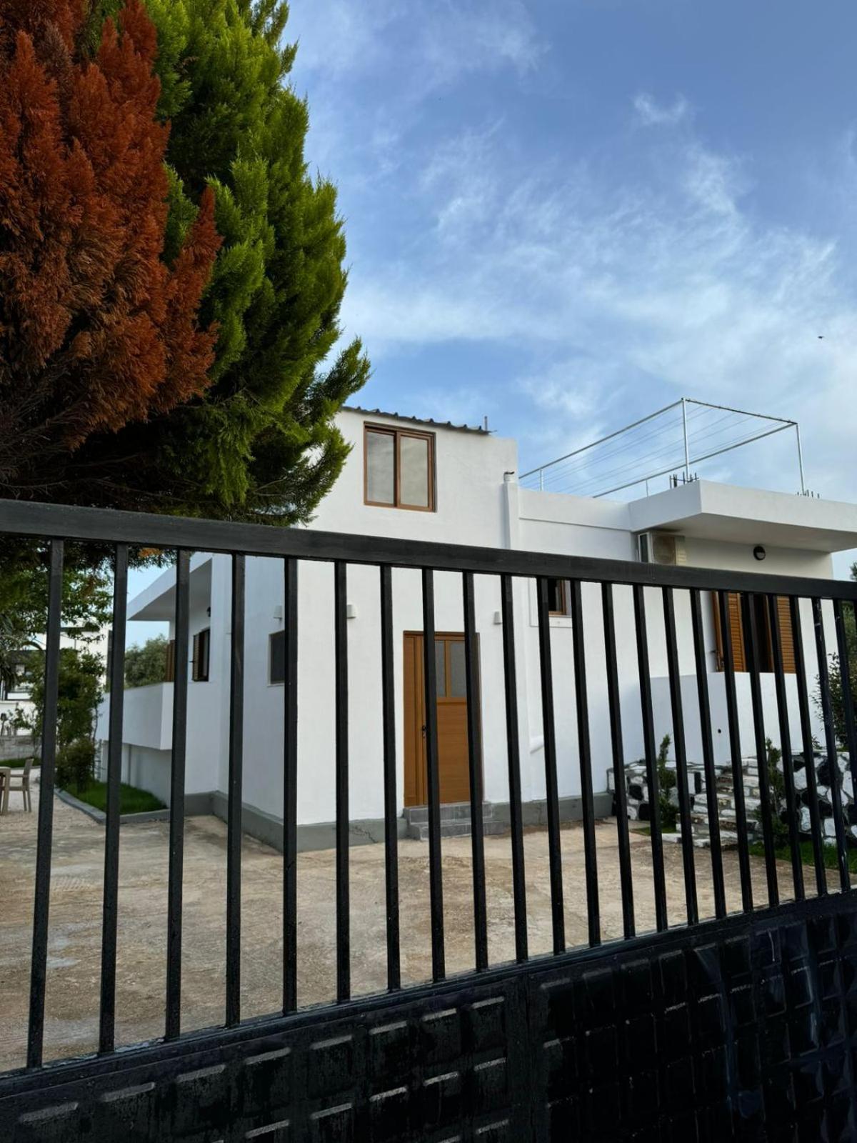 Vila Golden Sand Ksamil Exterior photo