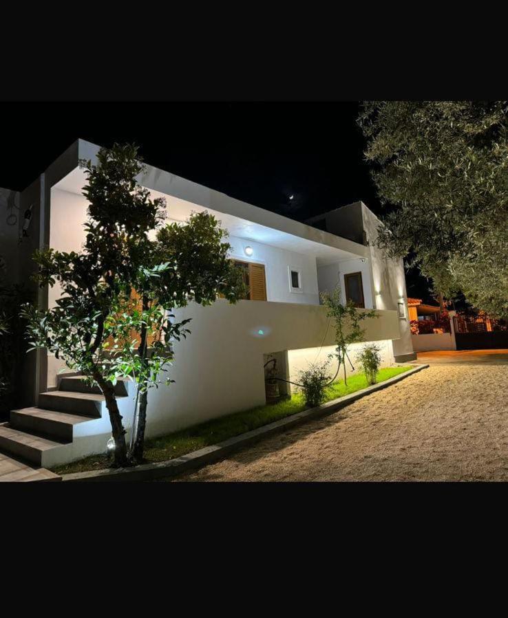 Vila Golden Sand Ksamil Exterior photo